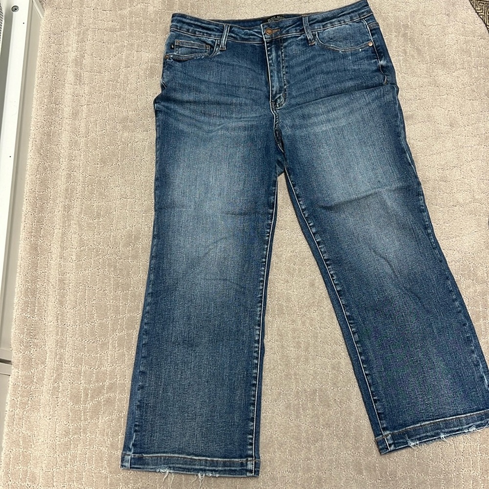 EUC Judy Blue 13/31 Wide Leg stretch denim jeans